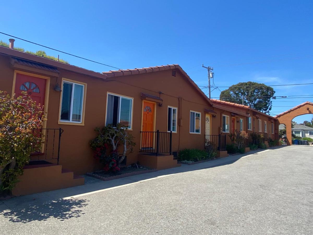 Sunny Cove Motel Santa Cruz Exterior photo